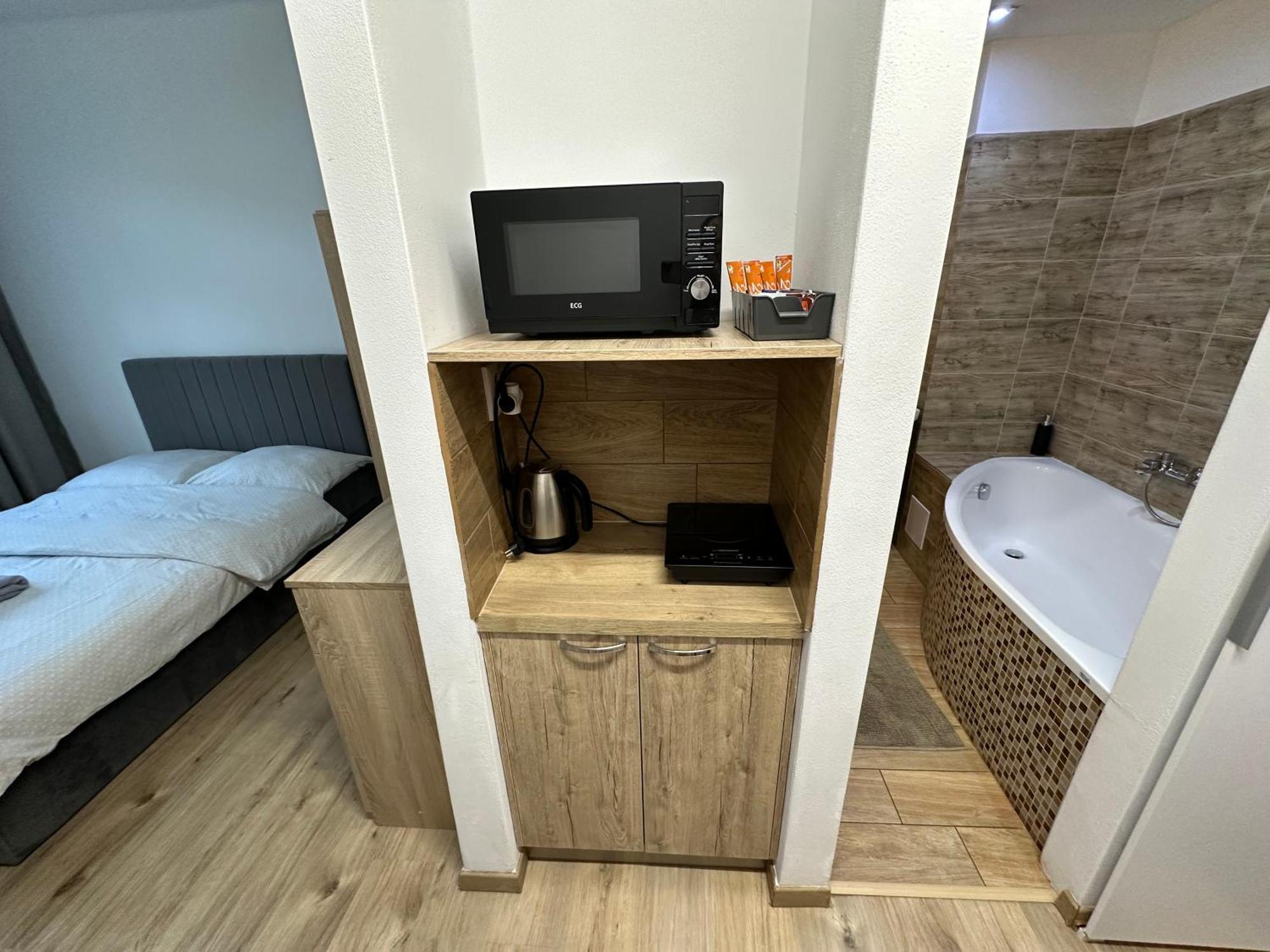 Apartman Bb-Centrum1 บันสกาบิสตรีตซา ภายนอก รูปภาพ
